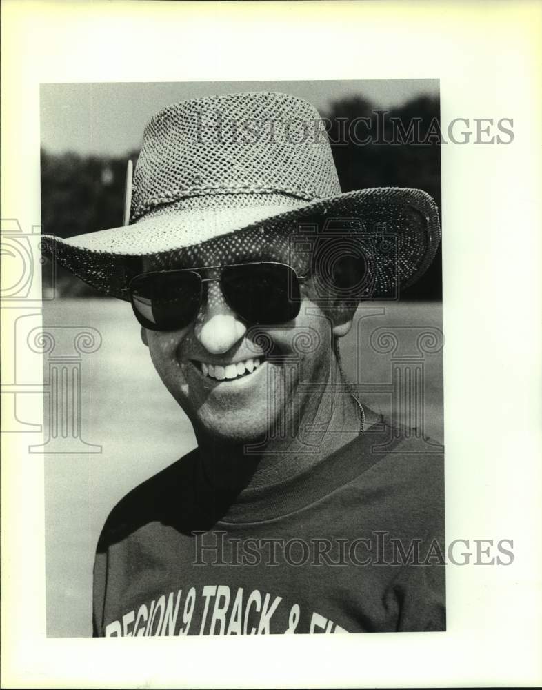 1991 Press Photo John Jay High track and field coach George Ross - sas17031 - Historic Images