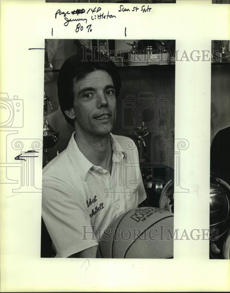 1986 Press Photo Basketball coach Jimmy Littleton - sas17166 - Historic Images