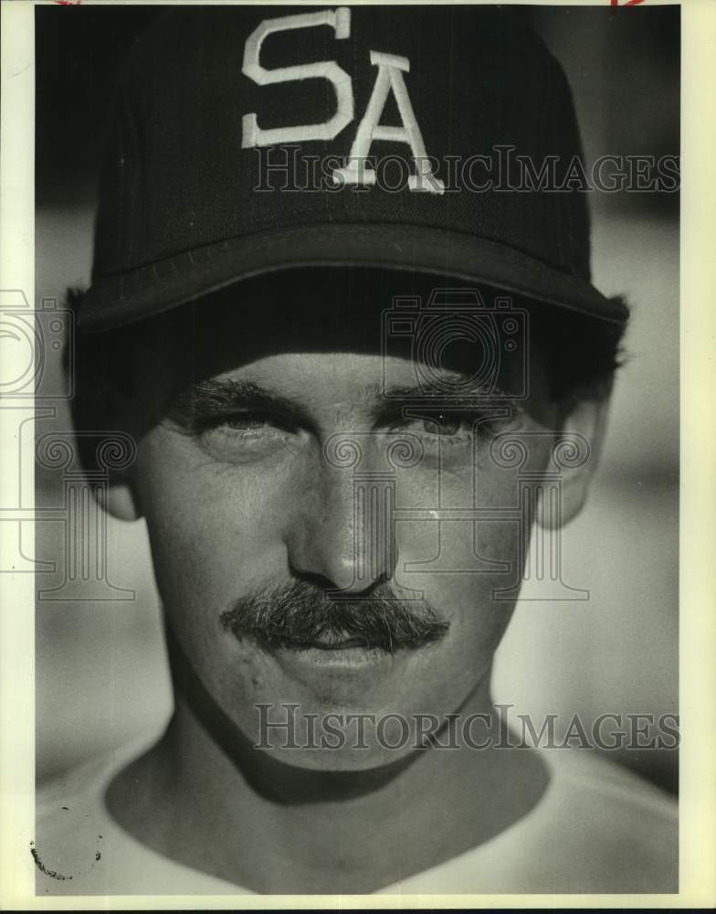1985 Press Photo San Antonio baseball player Adrian Meagher - sas17377- Historic Images