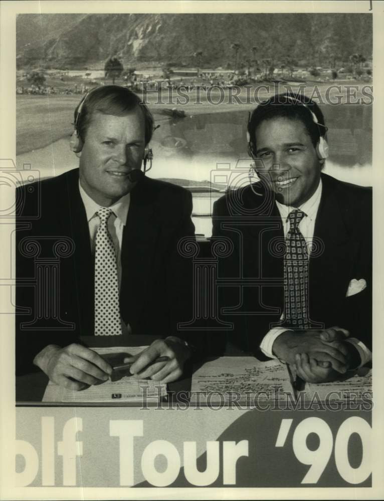 1990 Press Photo NBC golf commentators Johnny Miller and Bryant Gumbel - Historic Images