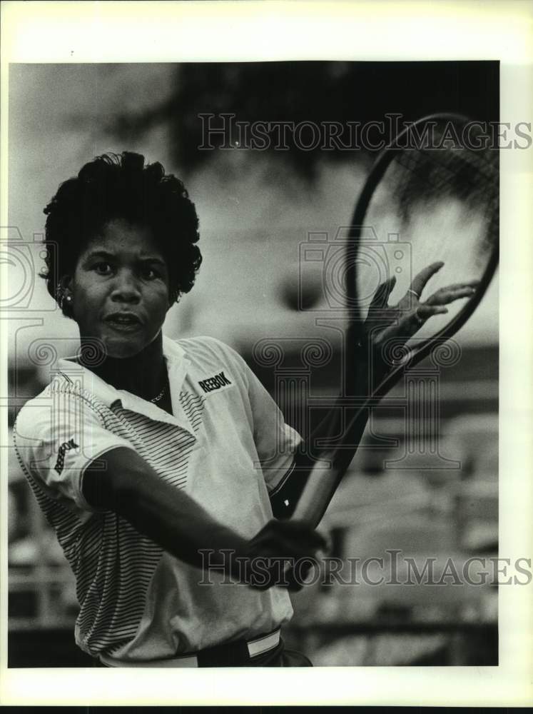 1988 Press Photo Tennis player Lori McNeil - sas17555- Historic Images