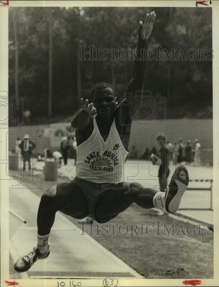 1983 Press Photo American track and field star Carl Lewis - sas17576 - Historic Images