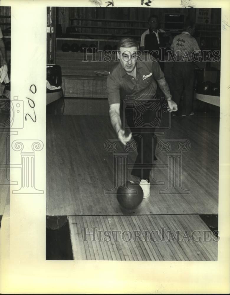 1984 Press Photo Bowler Carmen Salvino - sas17656 - Historic Images
