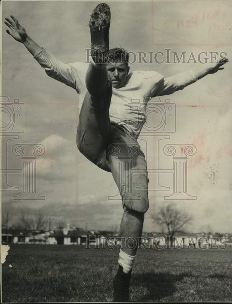 1950 Press Photo Football player Ed Mattson - sas17702 - Historic Images