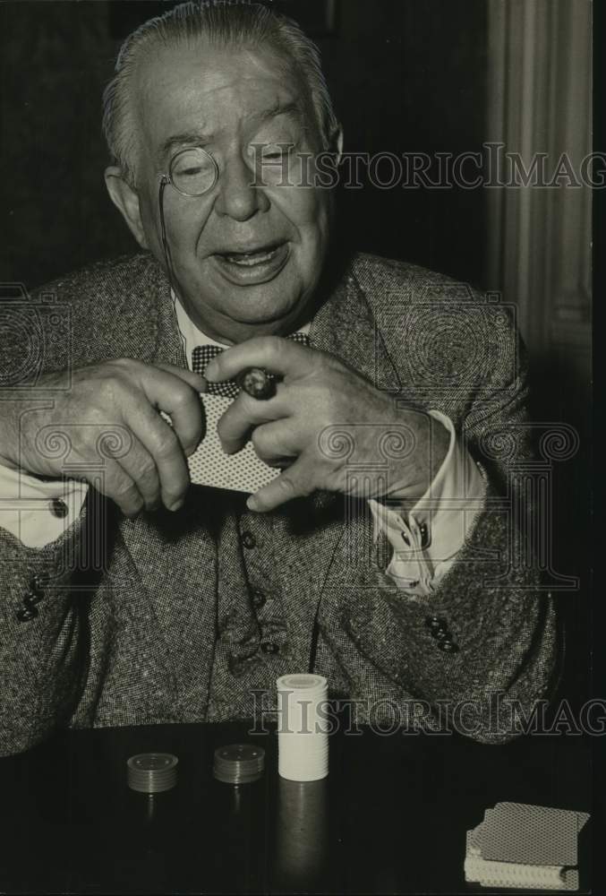 1952 Charles Coburn plays poker - Historic Images