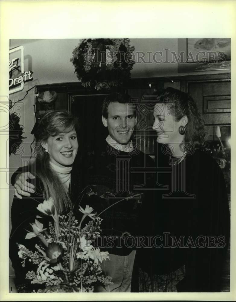 1988 Press Photo German Club debutante Ellen Dean and companions - sas18493 - Historic Images