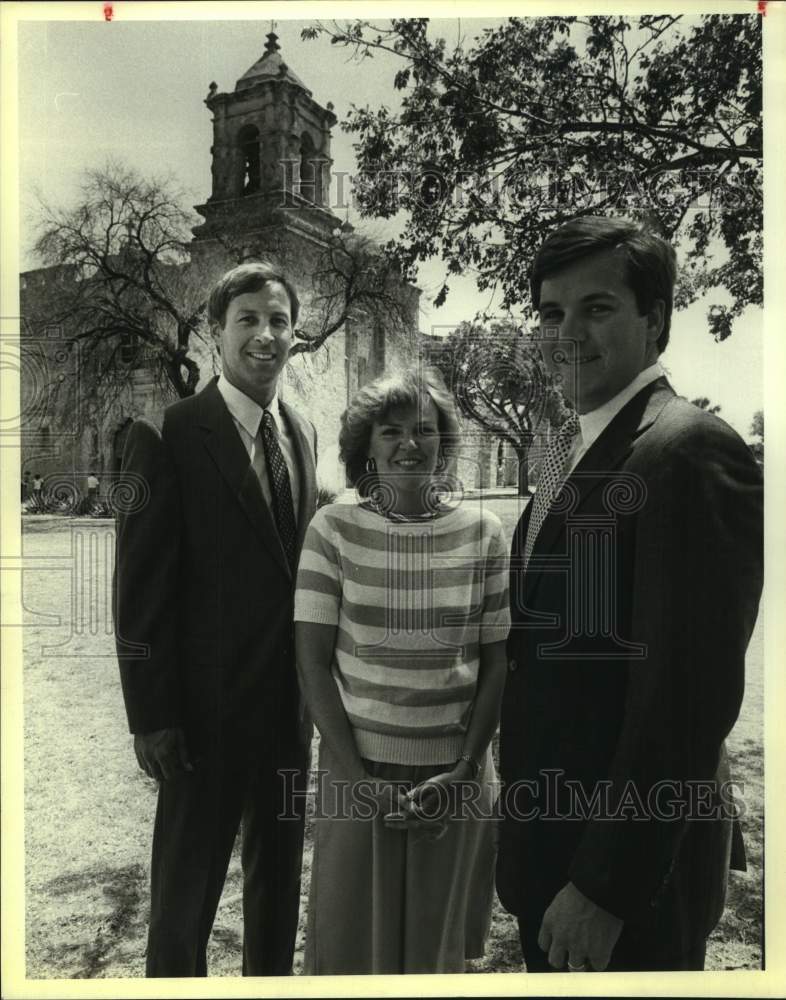 1984 Press Photo German Club guests at San Jose Mission - sas18584- Historic Images