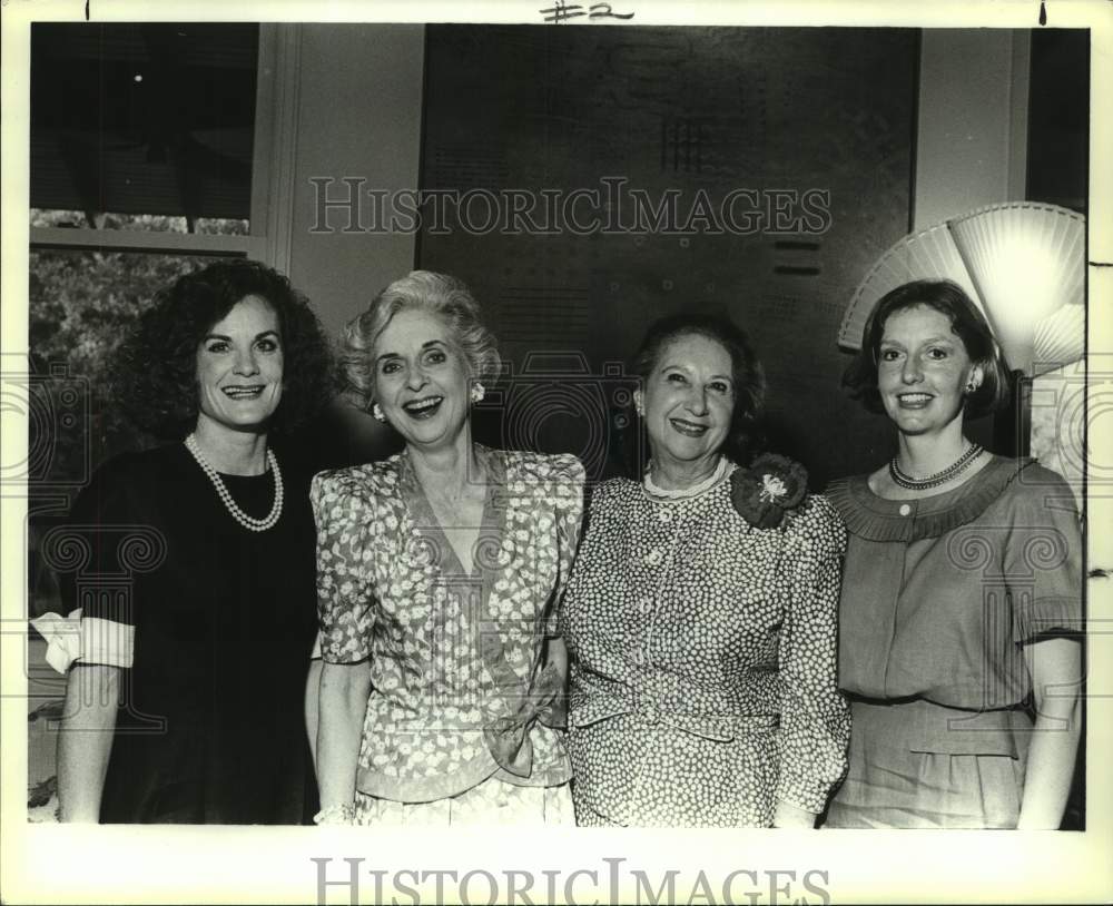 1989 Press Photo Marilyn Cockburn & Others, Performing Arts Meeting, San Antonio - Historic Images