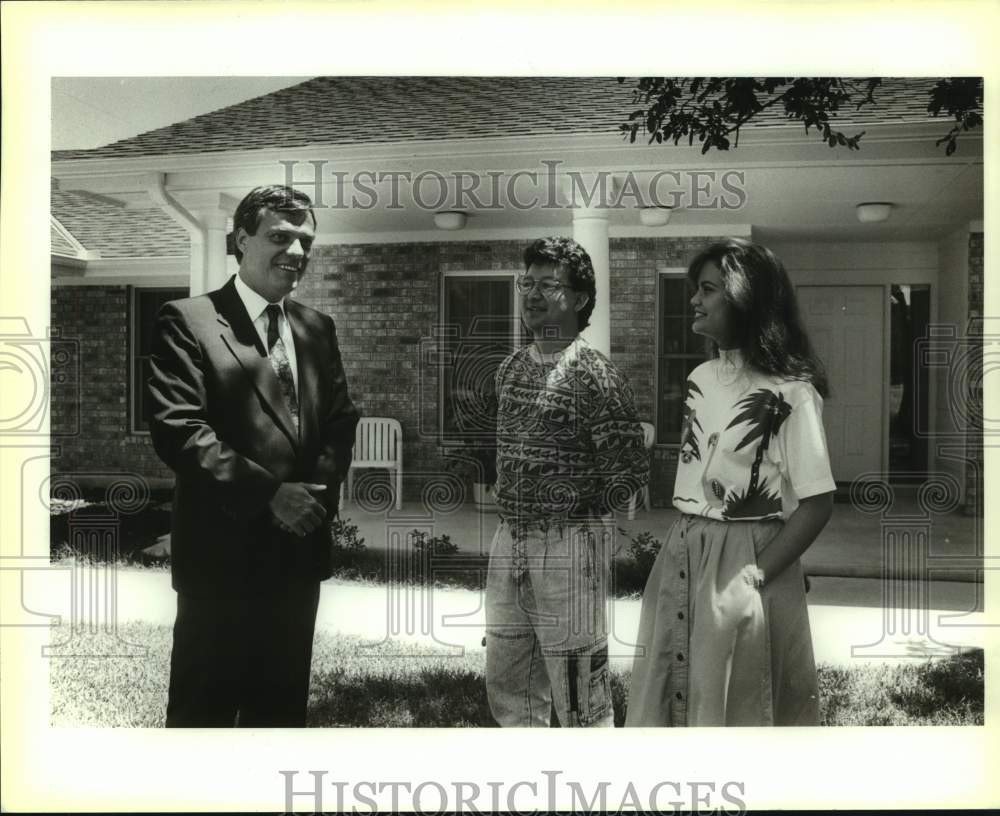 1990 Press Photo Rick Culp & David & Nelly Meza of Boys Town San Antonio - Historic Images