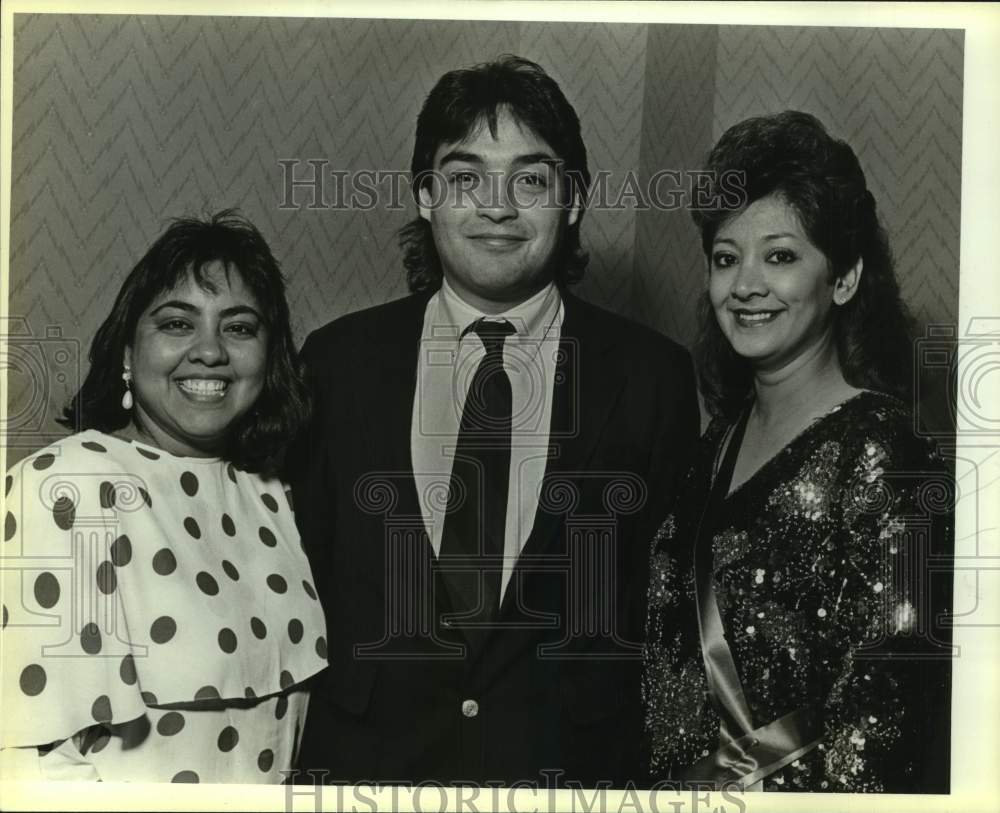 1988 Press Photo 59th Hispanic Chamber of Commerce Banquet Attendees- Historic Images