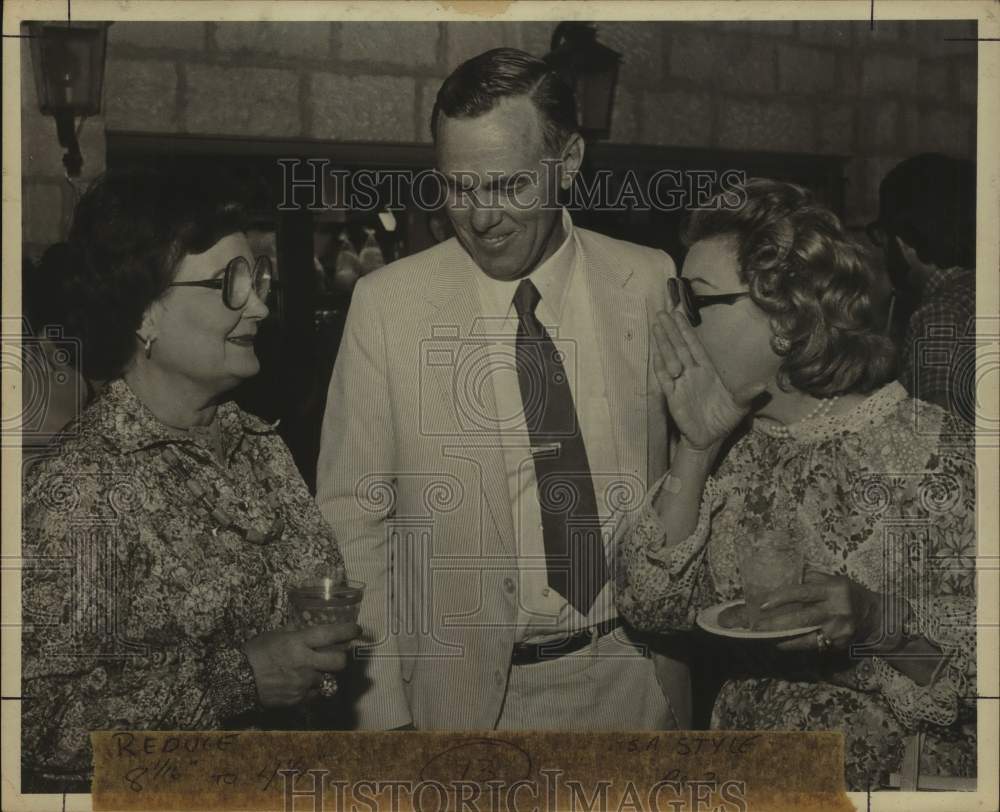 1979 Press Photo Mayor Lila Cockrell, Philip Sheridan &amp; Mrs. R. Garland Jackson- Historic Images