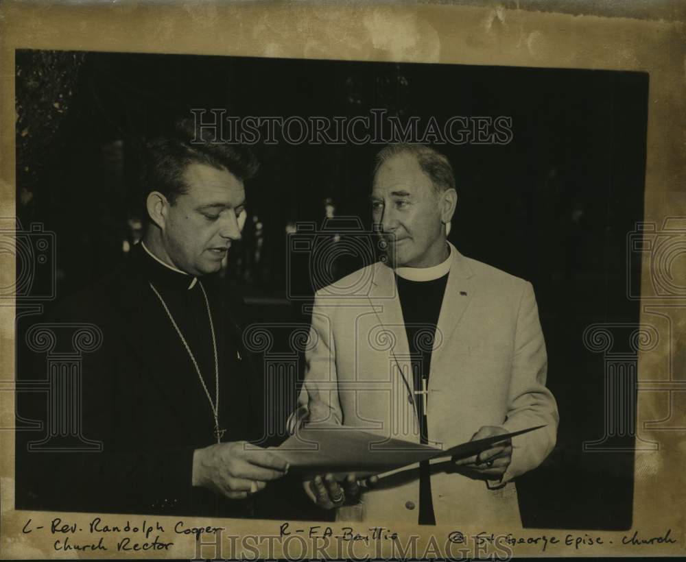 1978 Press Photo Reverends Randolph Cooper &amp; F.A. Baillie at St. George Church - Historic Images