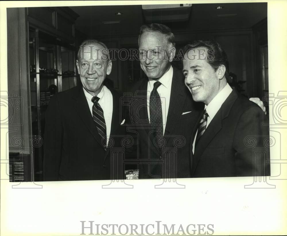 1990 Press Photo Attendees of San Antonio Medical Foundation Event - sas19584 - Historic Images