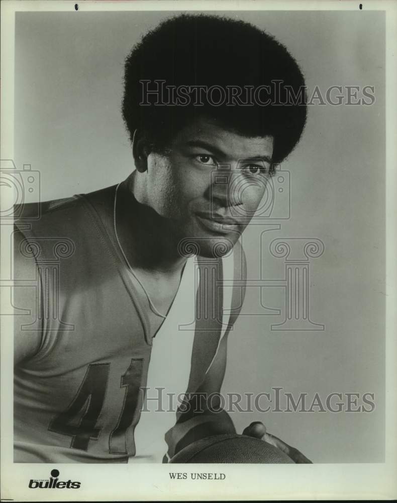 1972 Press Photo Basketball Player Wes Unseld - sas19710 - Historic Images