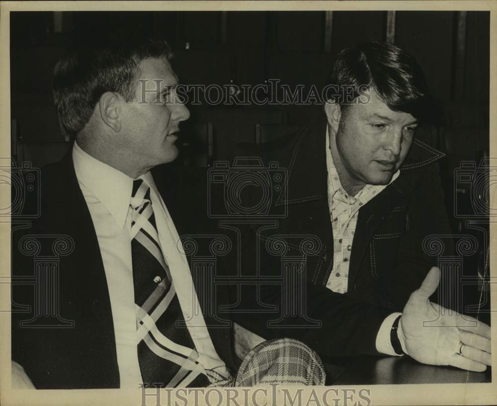 2 Unidentified Men in Suits Talking - Historic Images