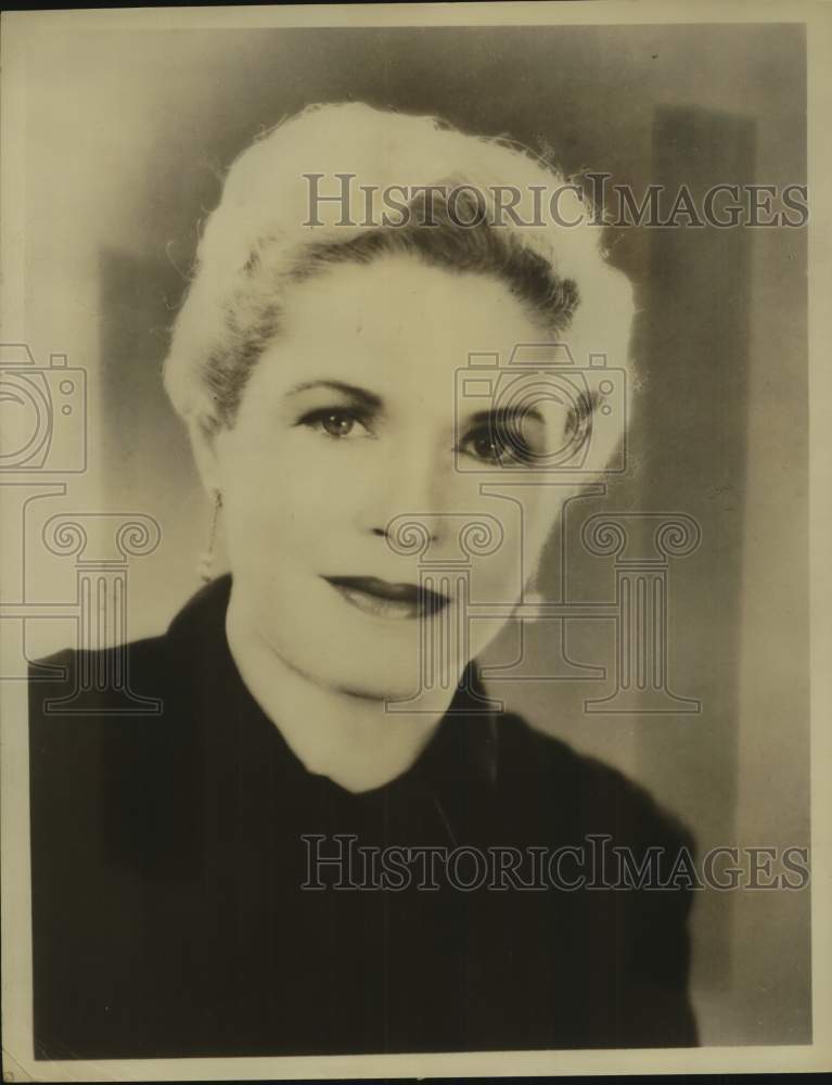 1957 Beauty Authority Germaine Monteil Representative Mary Coursey ...