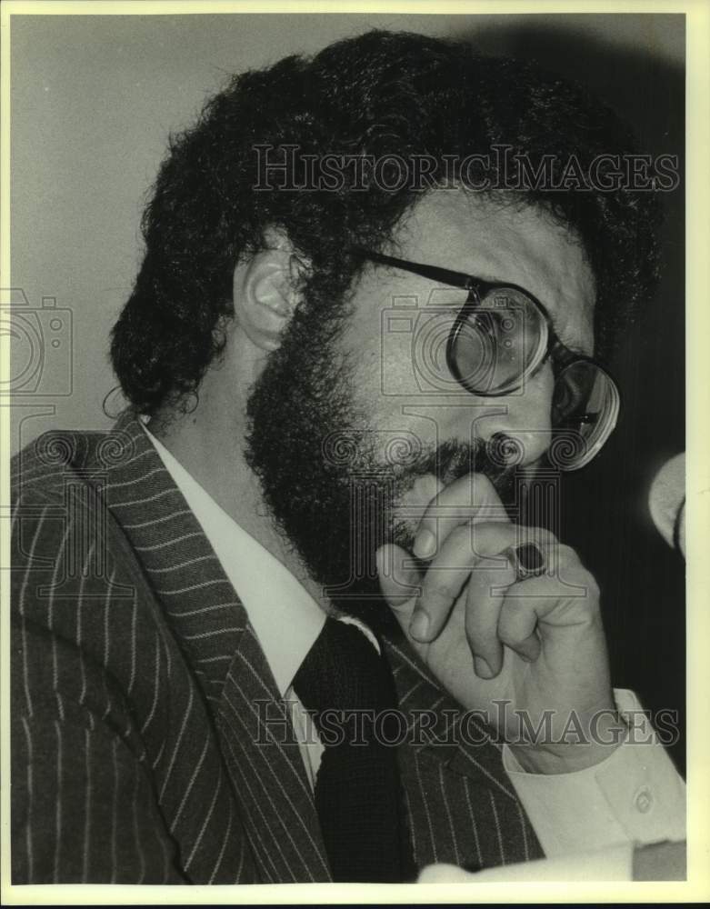1986 UNAM Director of Cultural Affairs Fernando Curiel - Historic Images