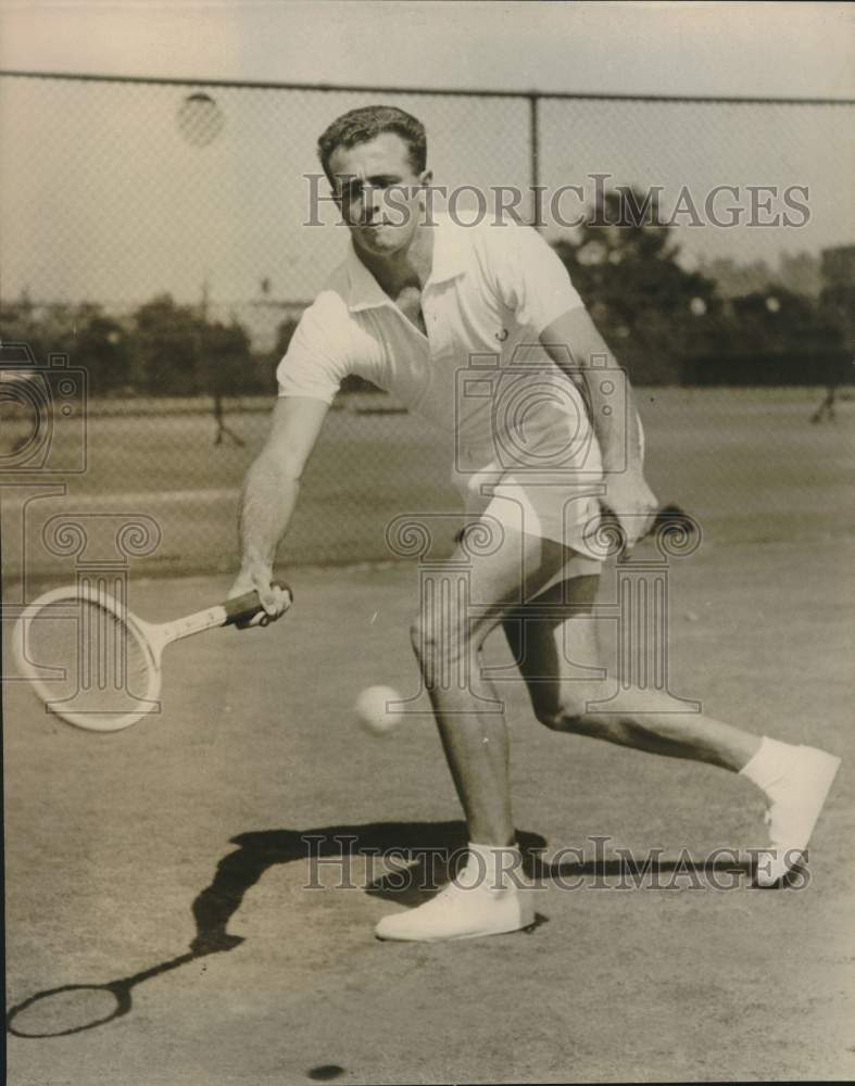 Press Photo Tennis Player Ken McGregor Returns Shot - sas22928- Historic Images