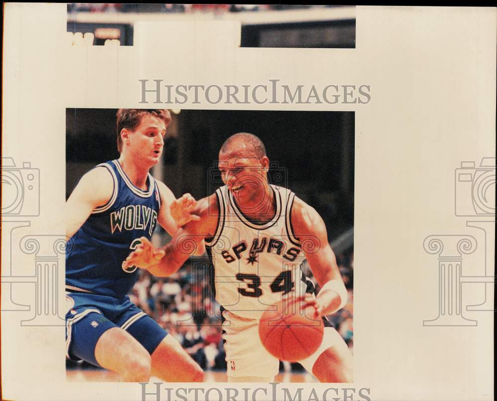 1989 Press Photo Minnesota Timberwolves and San Antonio Spurs play basketball- Historic Images