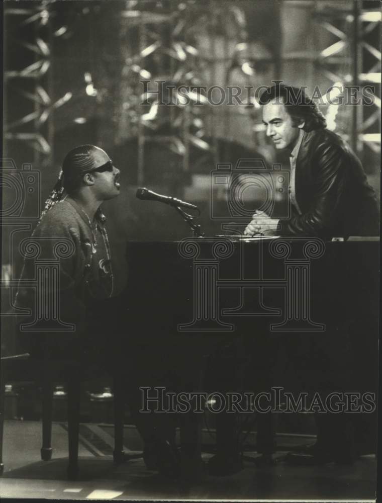 1987 Press Photo Musicians Neil Diamond, Stevie Wonder on CBS Special - Historic Images