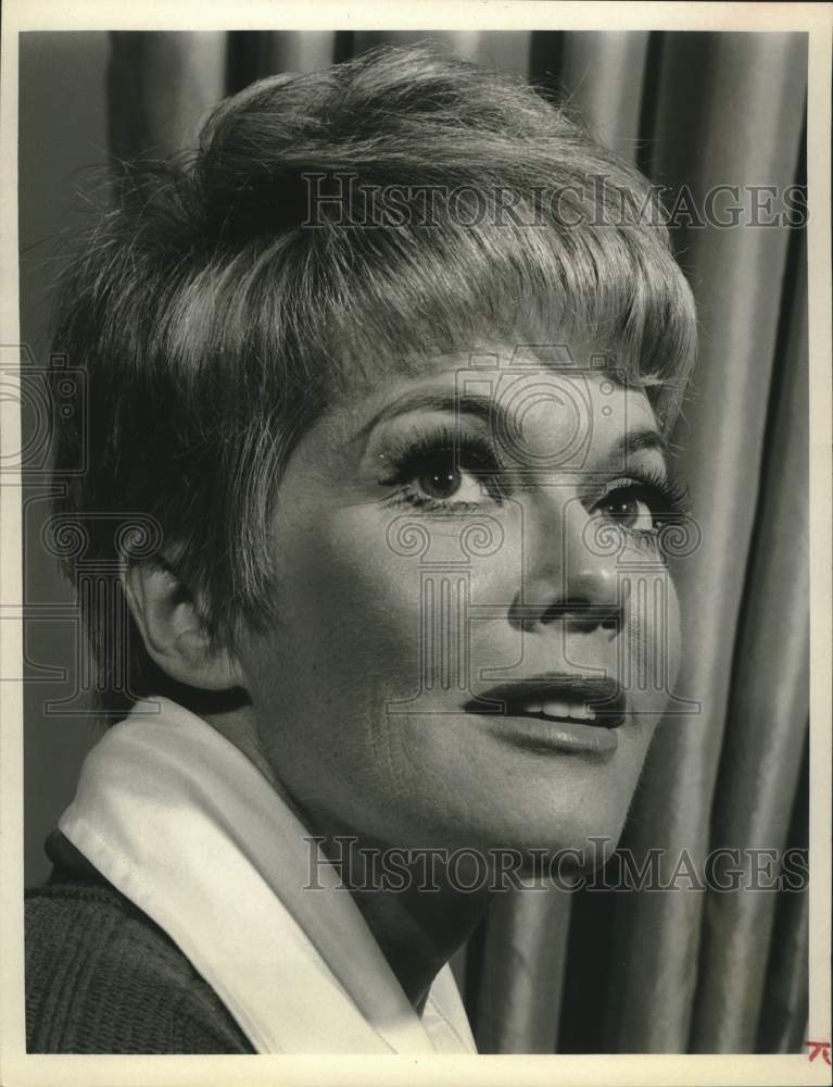 1968 Press Photo Actress Janis Paige - Historic Images