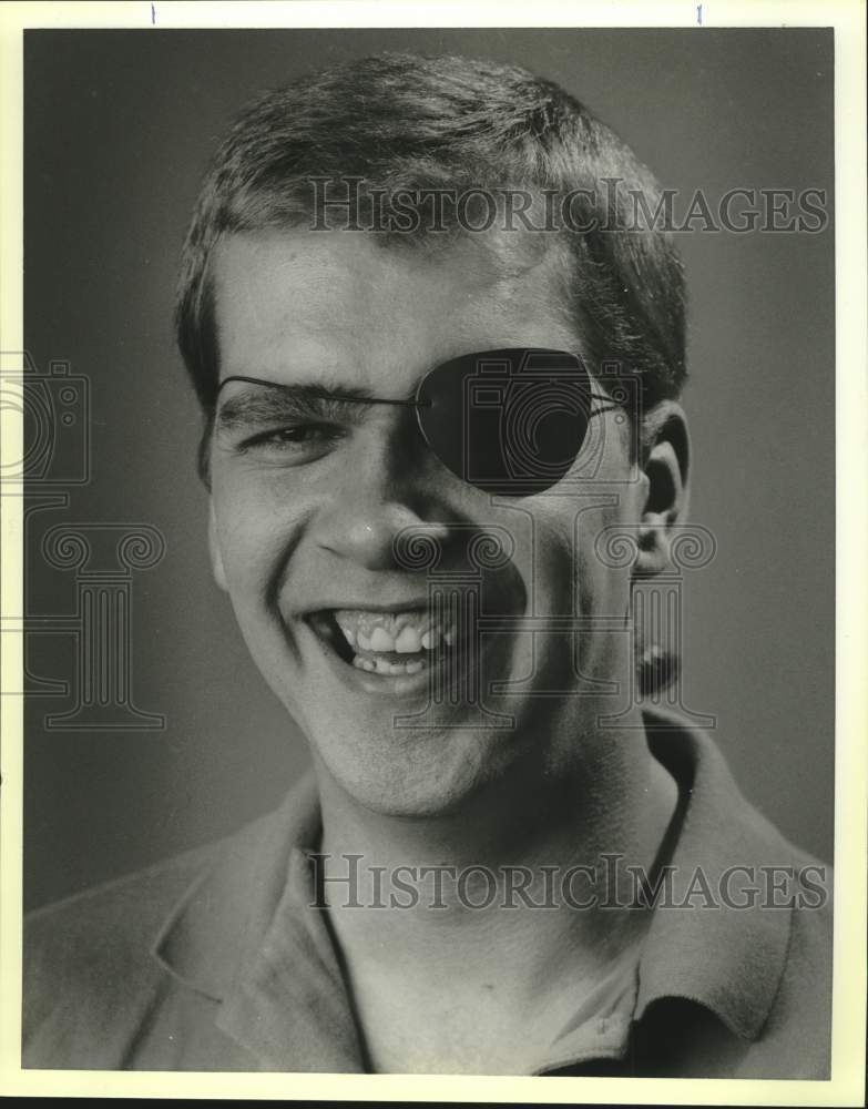 1989 Press Photo Actor Doug Olson - Historic Images