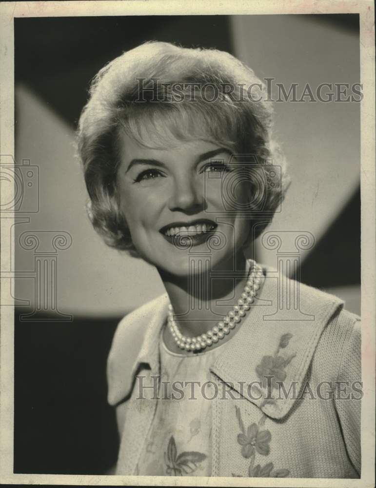 1965 Press Photo Actress Helen O&#39;Connell - Historic Images