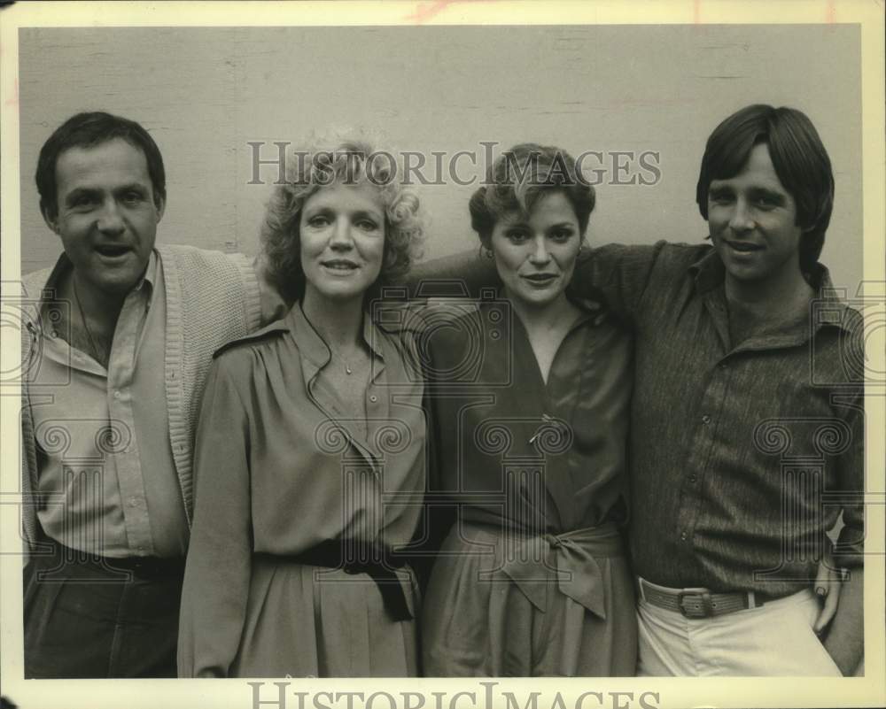 Press Photo Actor Beau Bridges with co-stars - Historic Images