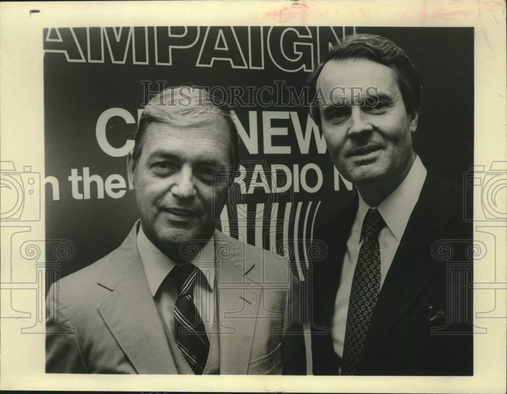 Press Photo Politician Charles Osgood with campaigner - Historic Images