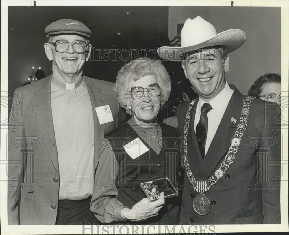 1989 Ben Briscoe, Lord Mayor of Dublin at Texas Irish Festival - Historic Images