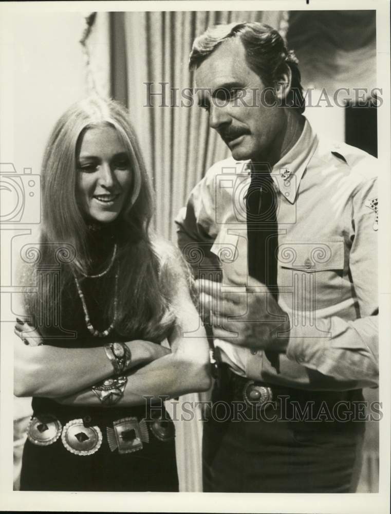 Press Photo Actors Joanna Pettet and Dennis Werner - Historic Images