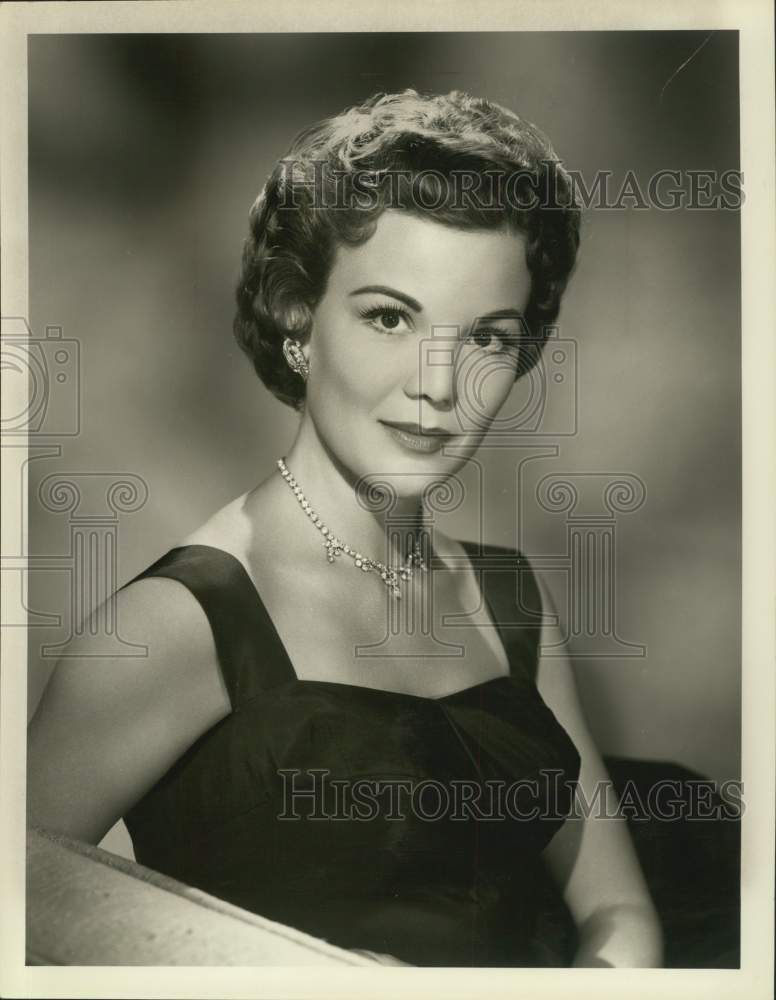 1956 Press Photo Nanette Fabray, Actress and Comedian - Historic Images