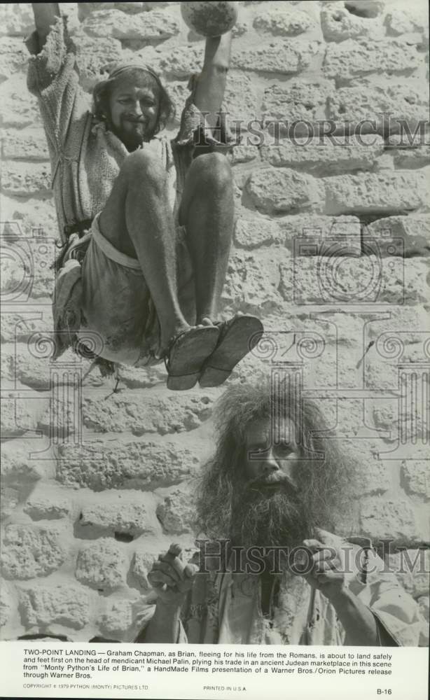 1979 Press Photo Actor Graham Chapman in "Monty Python's Life of Brian" Movie - Historic Images
