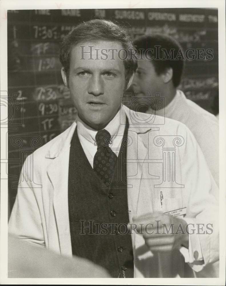 Press Photo Actor Lawrence Pressman - Historic Images