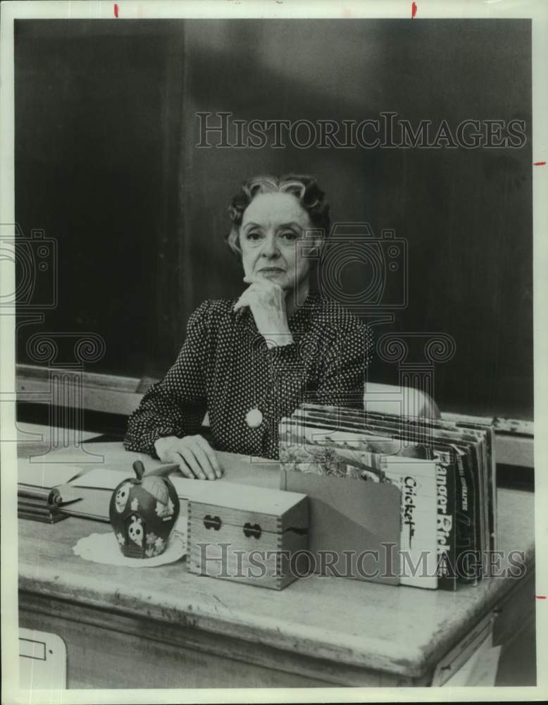 1981 Press Photo Actress Bette Davis - Historic Images