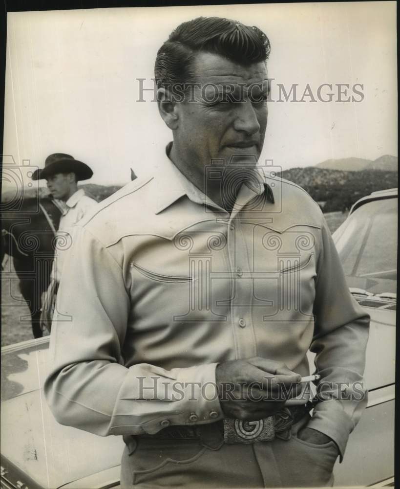 1962 Press Photo Actor Richard Egan - Historic Images