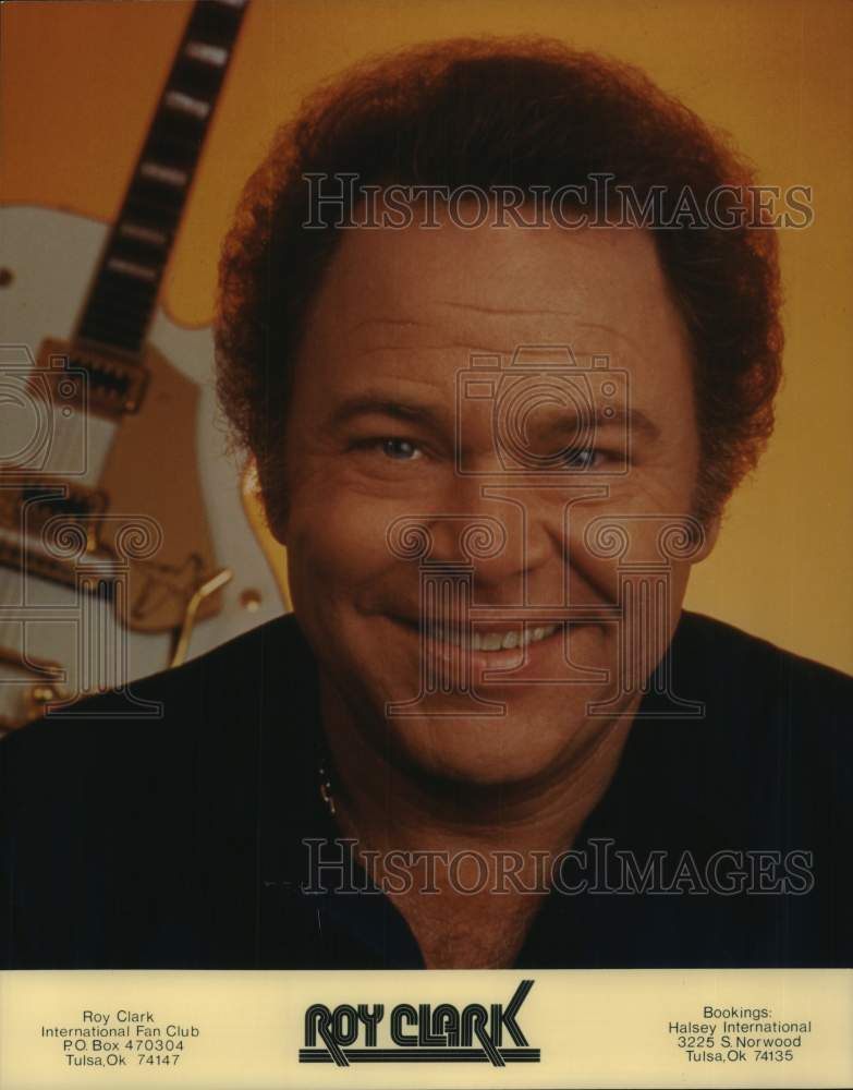 Press Photo Roy Clark, Musician - Historic Images