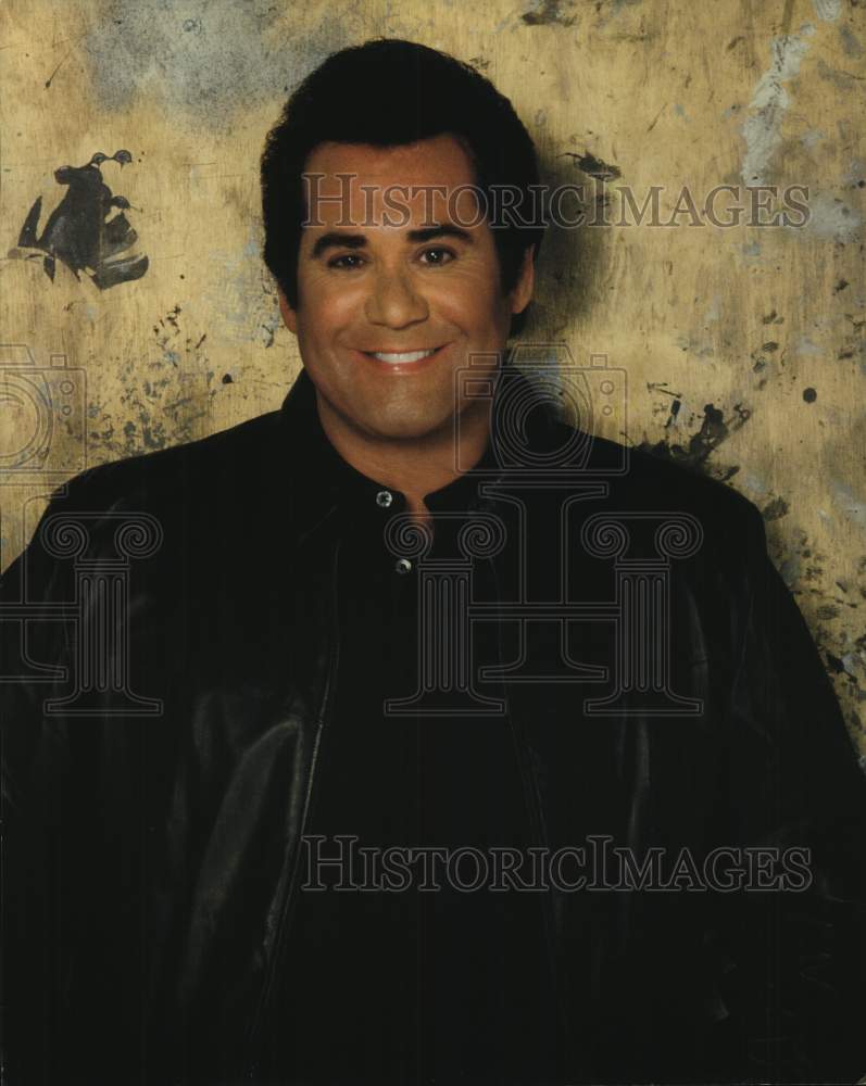 1996 Press Photo Wayne Newton, Entertainer - Historic Images