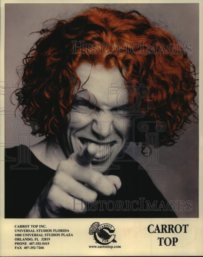 1997 Press Photo Entertainer Carrot Top - Historic Images