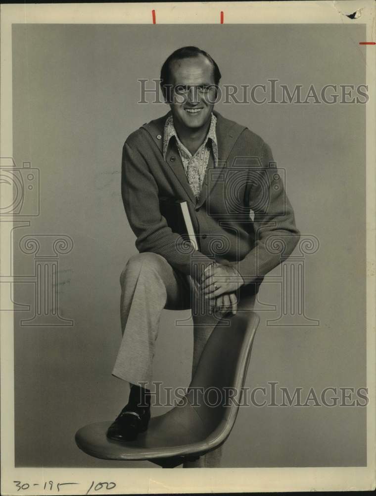 1972 Press Photo Actor Bob Newhart - Historic Images