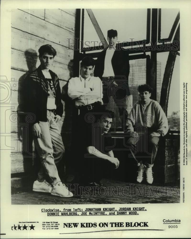 1990 Press Photo Five Members of the band New Kids on the Block, musical group - Historic Images