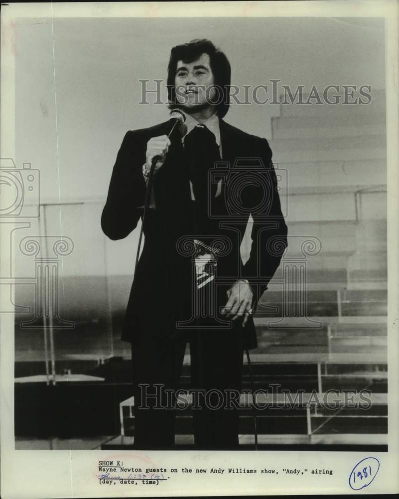 1981 Press Photo Entertainer Wayne Newton on &quot;Andy&quot; show - Historic Images