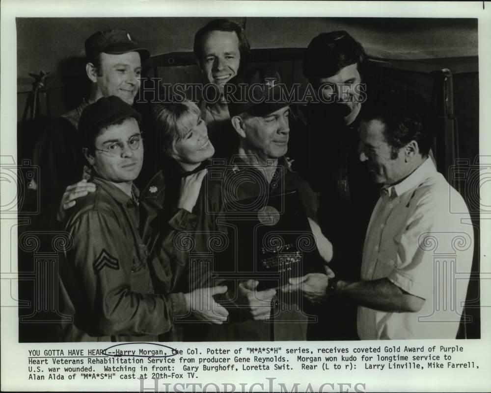 Press Photo Actor Harry Morgan with Co-Stars of Television's "M*A*S*H" Series - Historic Images