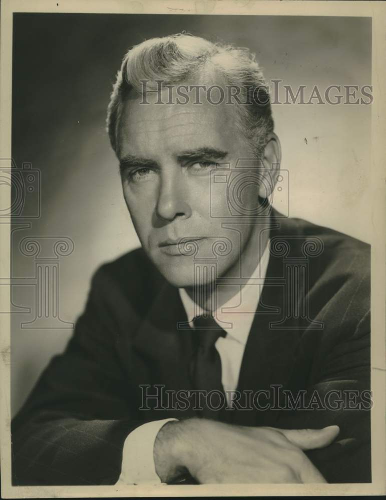 1957 Press Photo Actor Warner Anderson in &quot;The Line Up&quot; - Historic Images