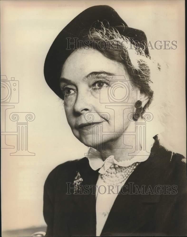 1961 Press Photo Actress Lillian Gish - Historic Images