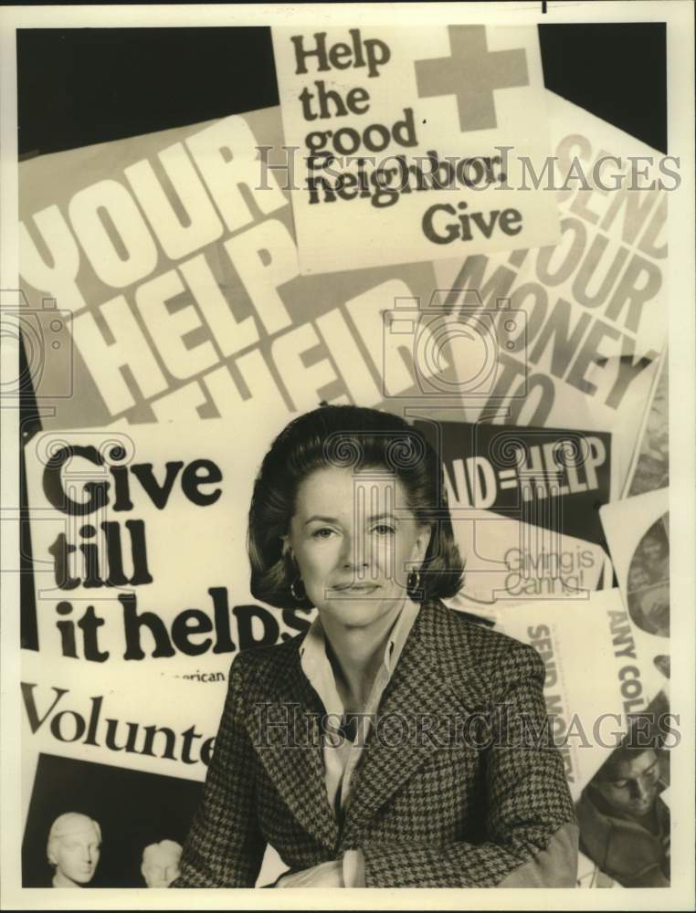 Press Photo Betty Furness on &quot;Giving and Getting The Charity Business&quot; Program - Historic Images