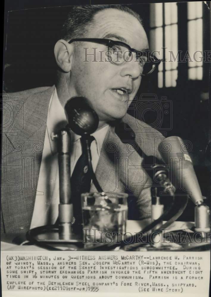 1955 Press Photo Lawrence W. Parrish Answers Senator's Questions, Washington - Historic Images