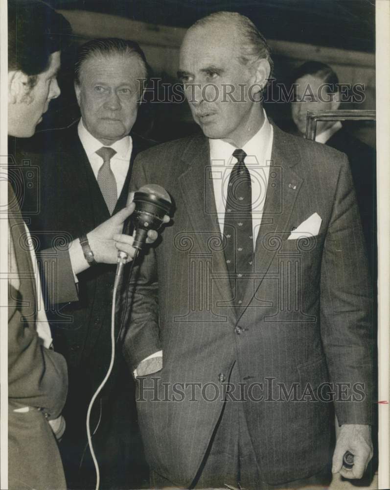 1970 South African Foreign Minister Hilgard Muller Speaks to Press - Historic Images
