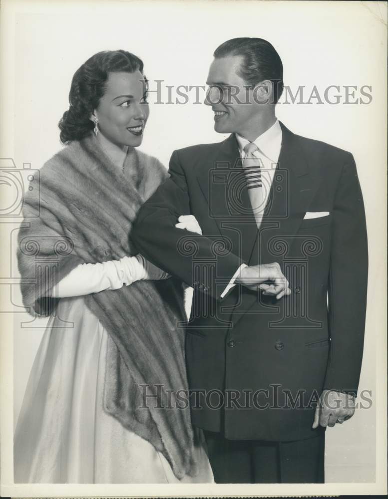 Press Photo Bess Myerson and Randy Merriman, Hosts of Television's "Big Payoff" - Historic Images