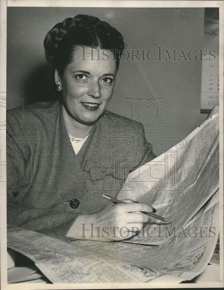 1947 Press Photo Mrs. Ken Regan, wife of Democratic Congressman, Washington- Historic Images